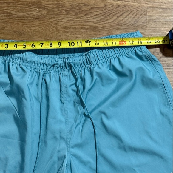 Nike Men's Teal Athletic Shorts - Picture 4 of 6